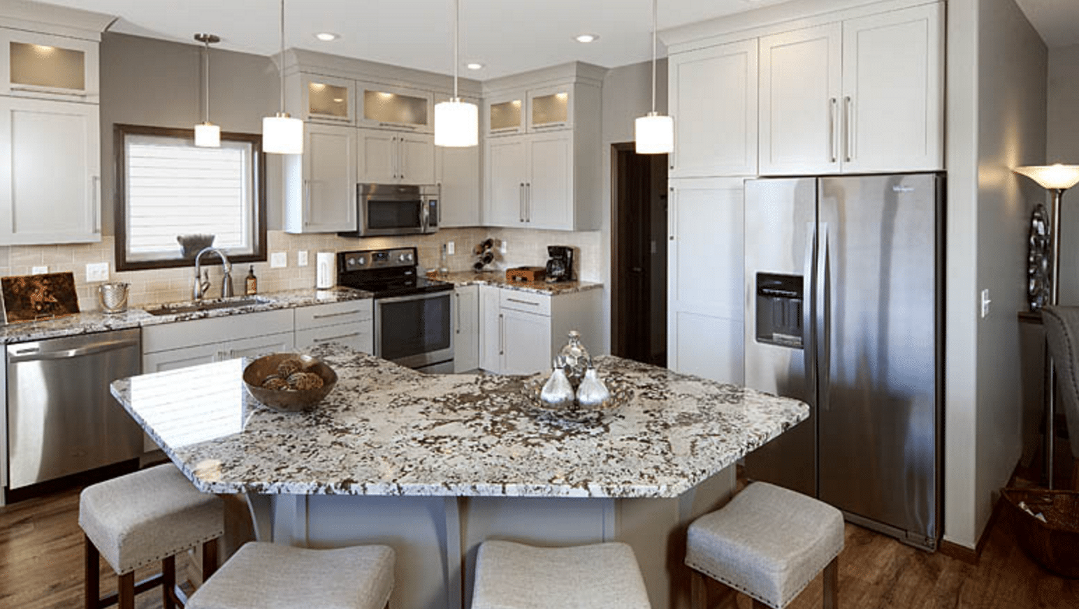 Showplace EVO Kitchen Remodeling & Bath Remodel Services USA Store