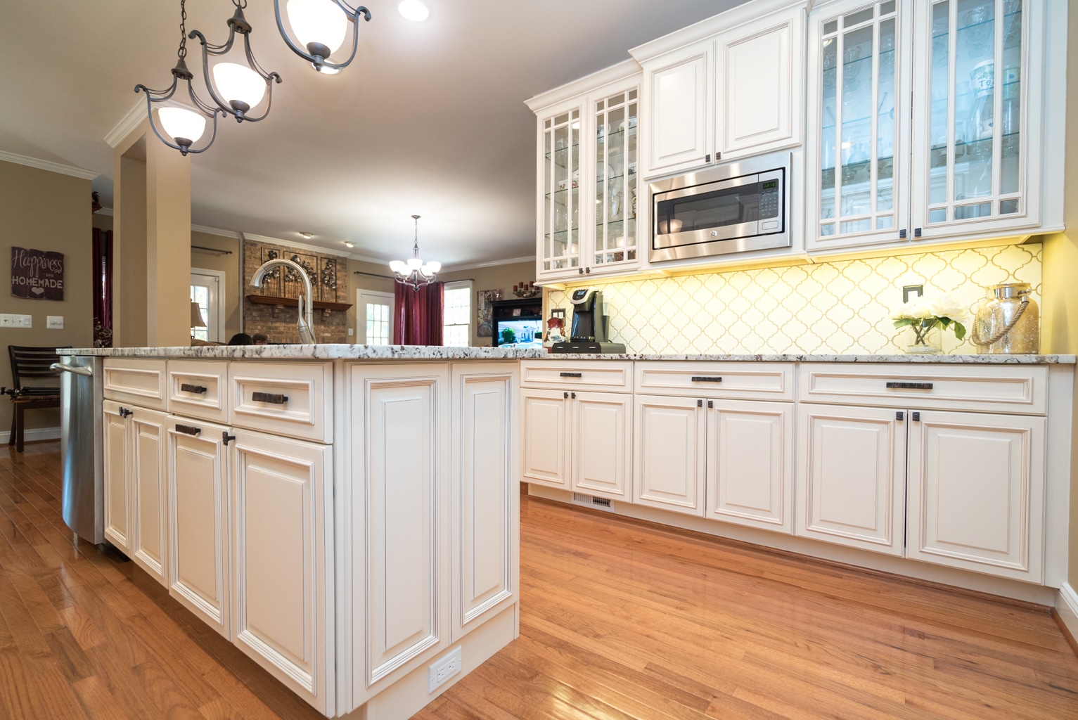 Kitchen Cabinets in Leesburg, VA - Kitchen Remodel | USA Cabinet Store