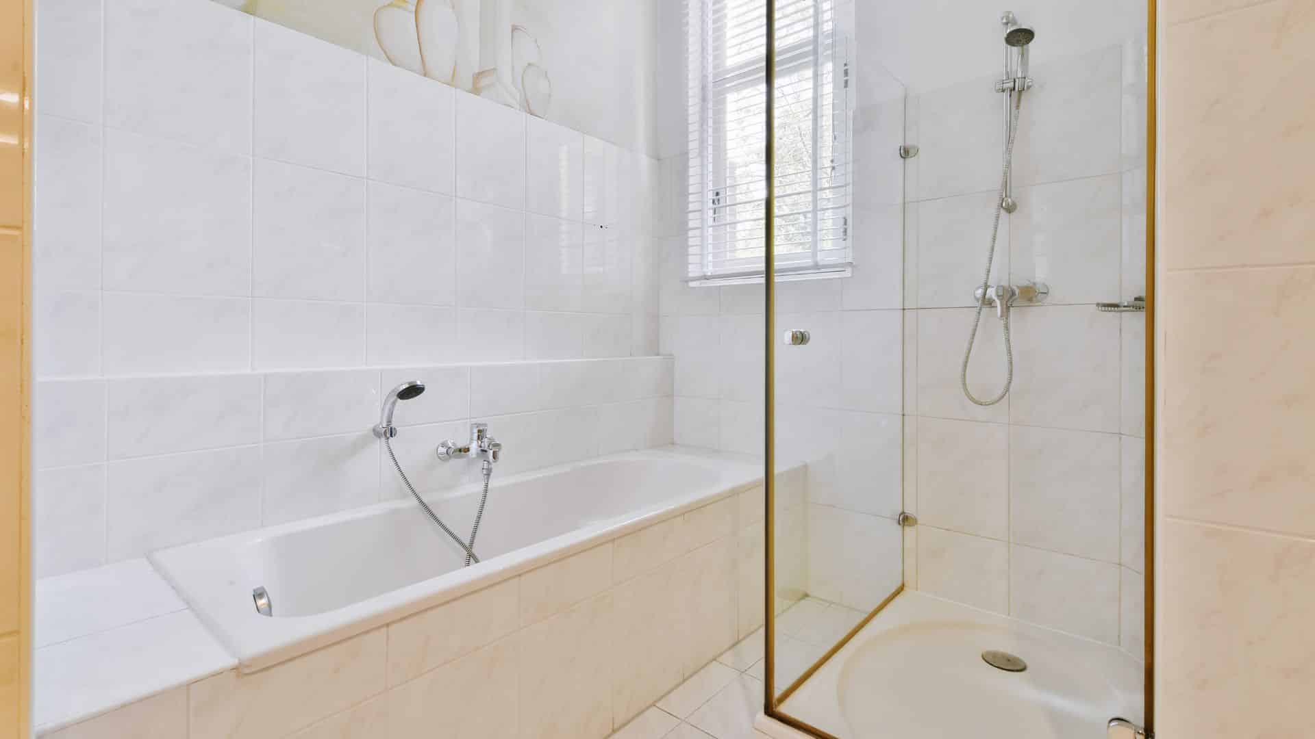 Shower Inserts Add Comfort And Convenience 1