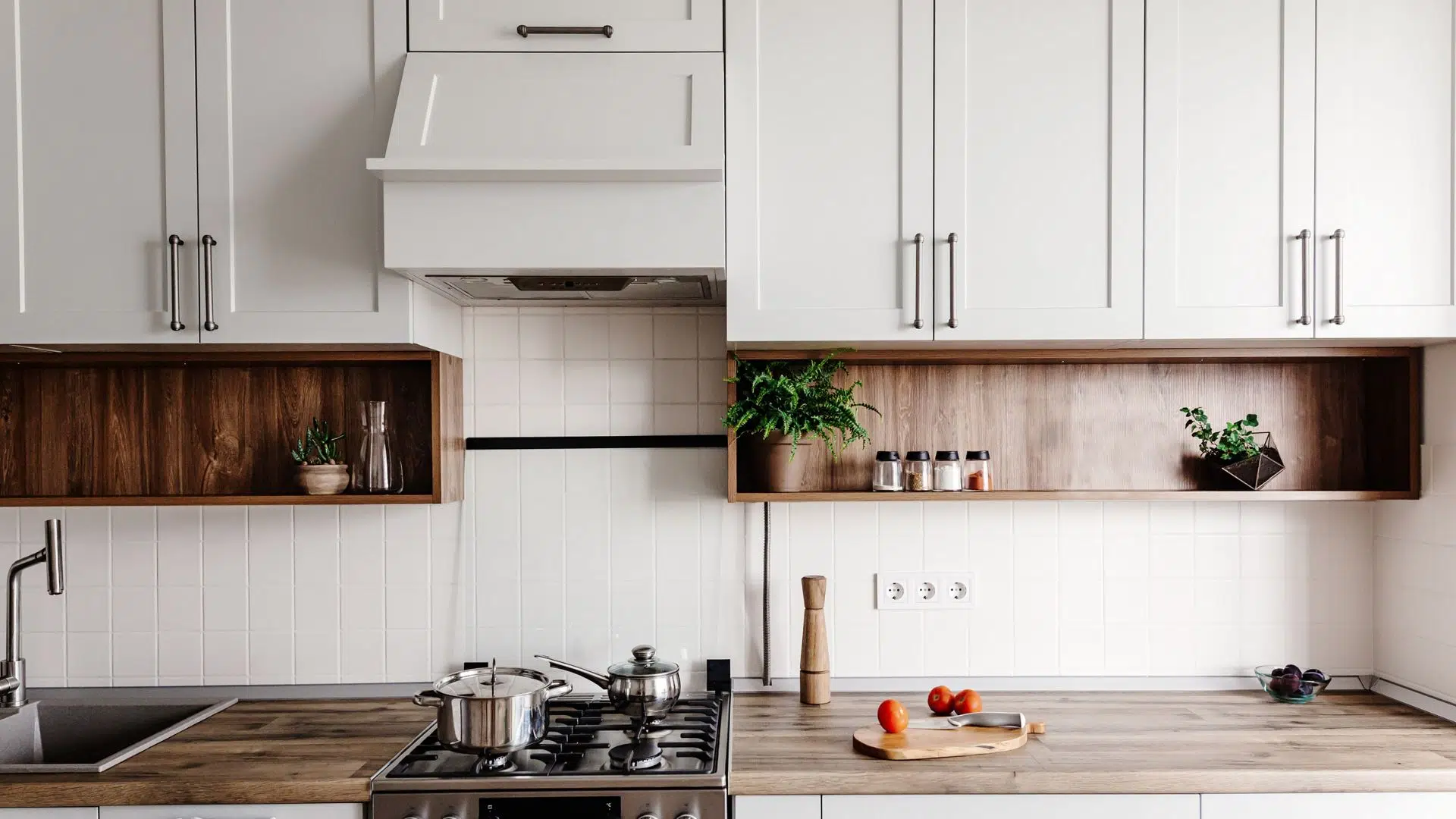 Best Types of Kitchen Cabinet Door Hinges To Choose From