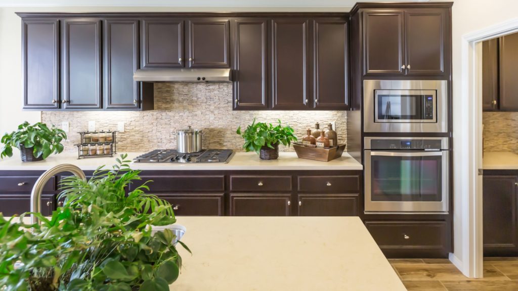 Best Tips On Refinishing Your Old Kitchen To Look New