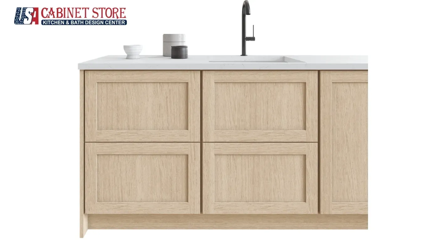 How to Make Oak Kitchen Cabinets Look Modern: 16 Expert Methods (2026 Guide) 28 fabuwood-desert-oak-shaker-cabinet-white-quartz-countertop