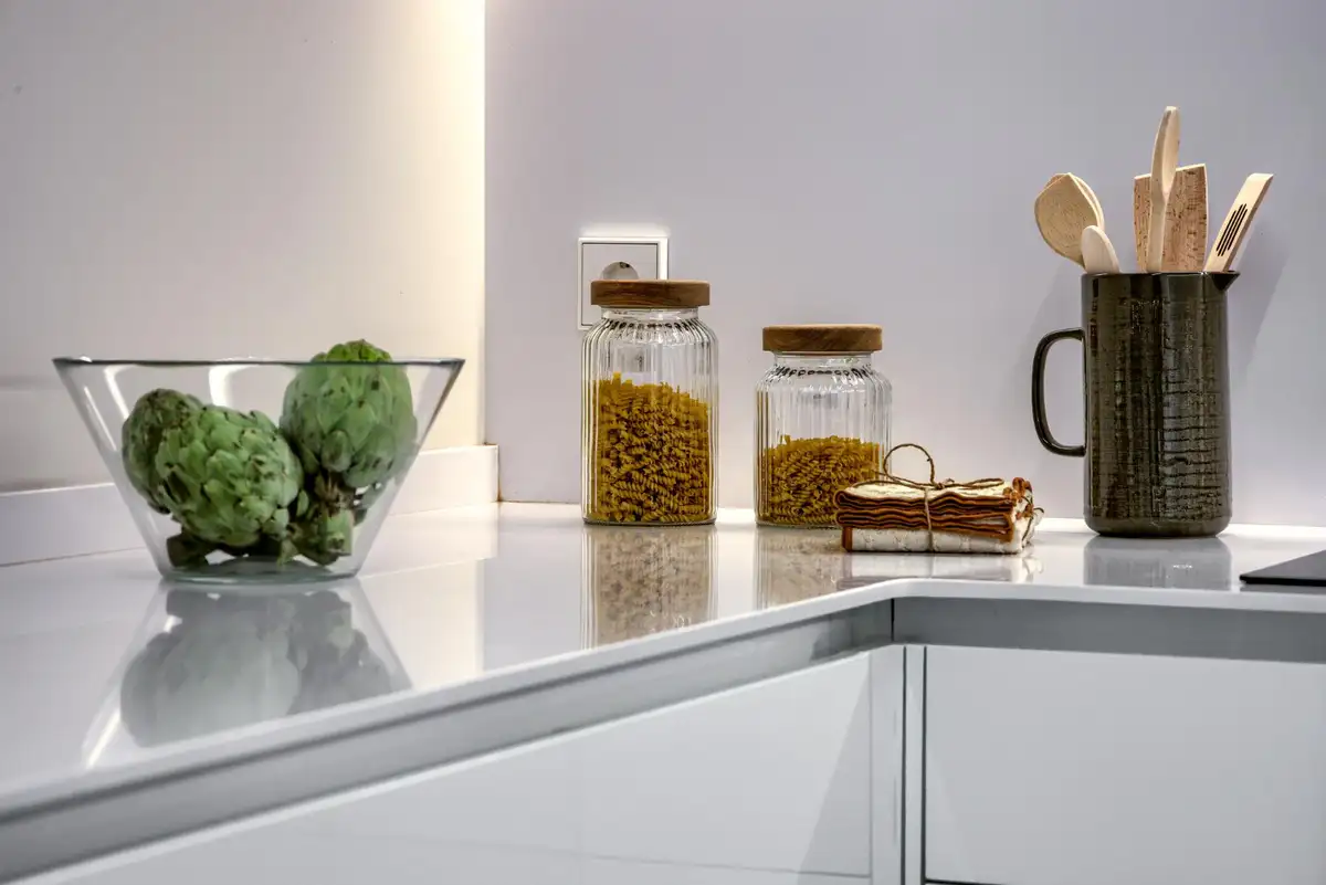 Streamlined transitional kitchen countertops